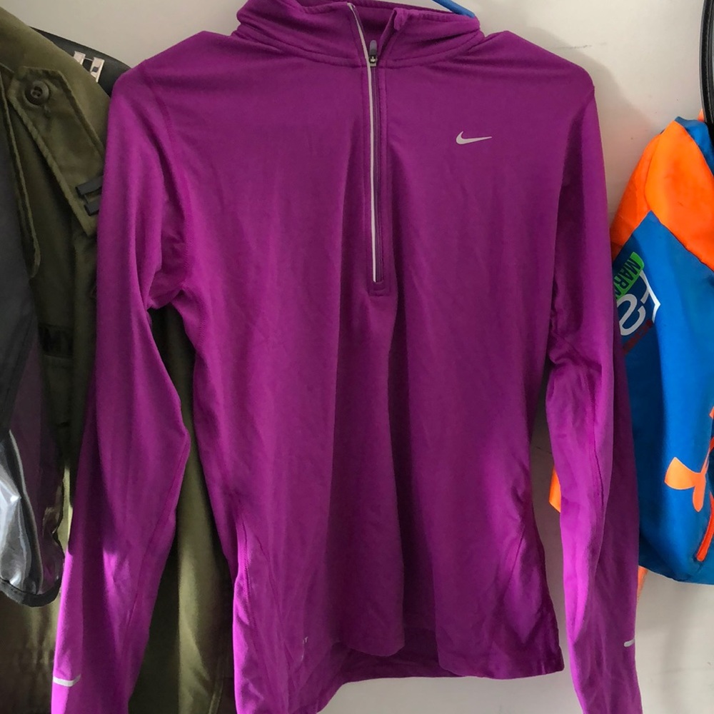 Long sleeve nike